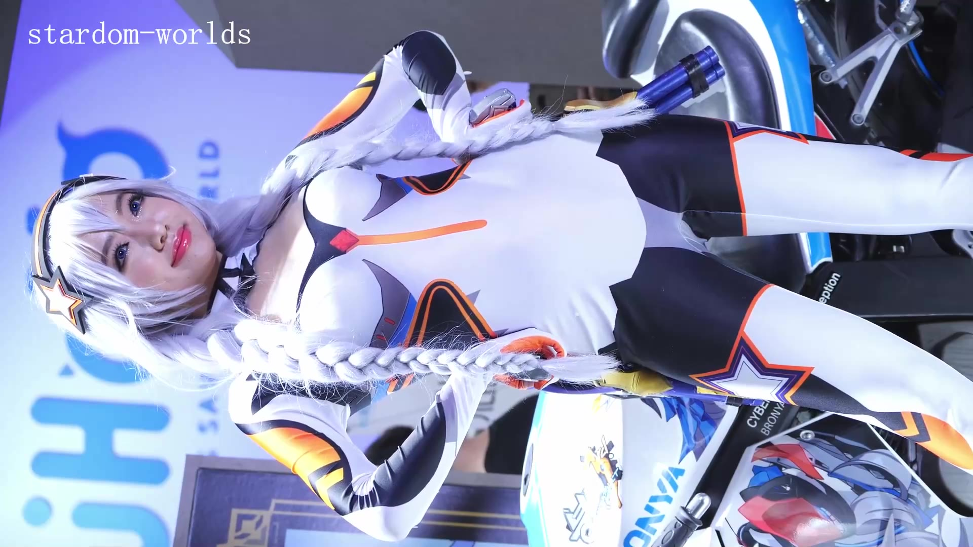 Cosplay漫展动漫游戏展 g-star2019 崩坏3 领域装白练 琪亚娜小姐姐